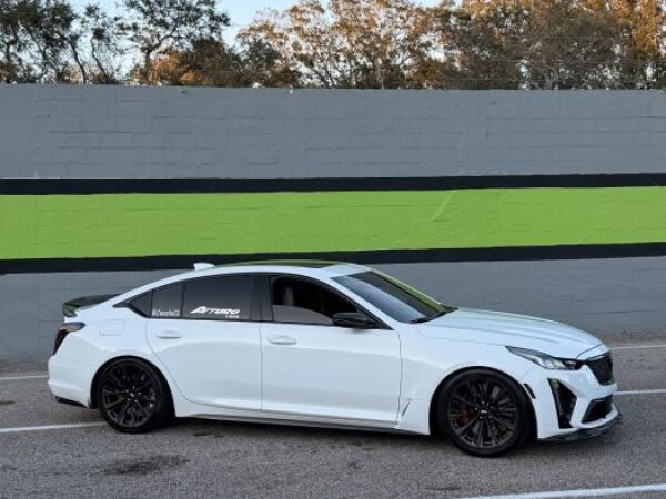 Cadillac CT5V Blackwing on 305/30R19 AZ850DR - image 3