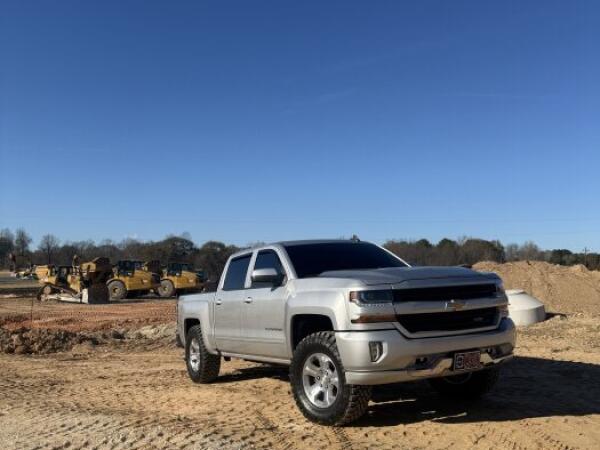 TRAIL BLADE M/T