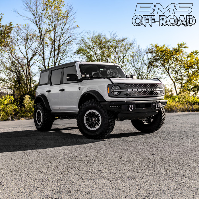 Ford Bronco on 37x12.50R17LT TRAIL BLADE MTS