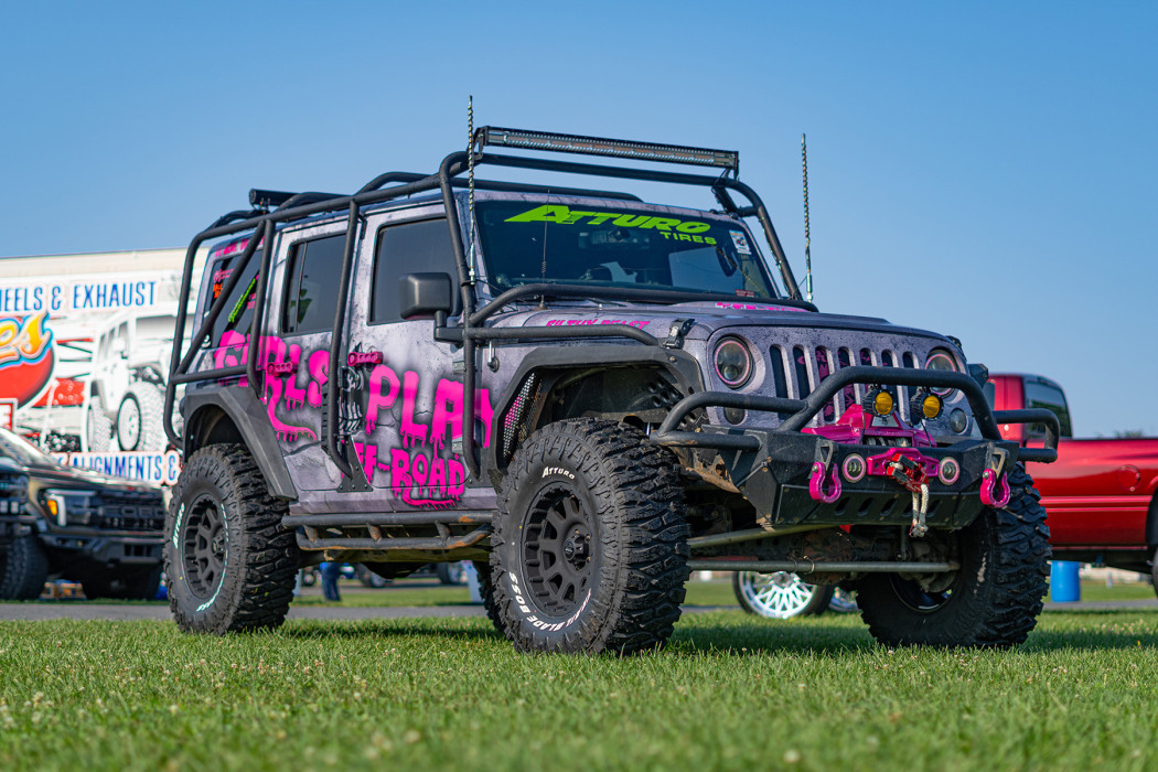 Jeep Wrangler on 37x12.50R17LT TRAIL BLADE BOSS