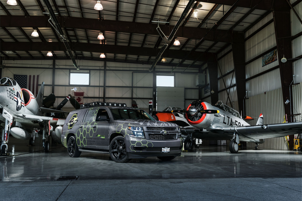 Chevrolet Suburban TRAIL BLADE X/T