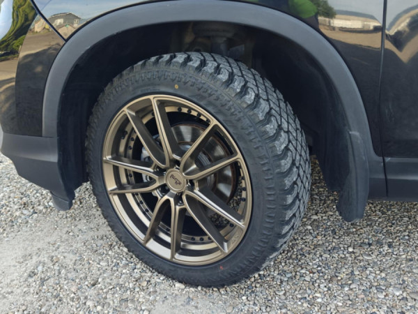 Honda Passport on 275/45R20 TRAIL BLADE X/T - image 2