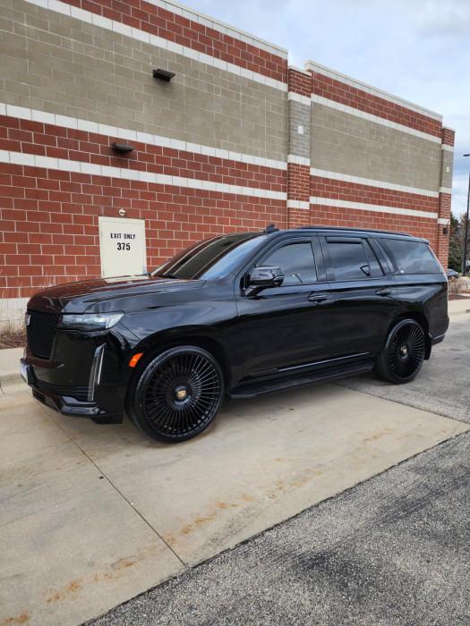 Cadillac Escalade on 295/30R26 AZ810