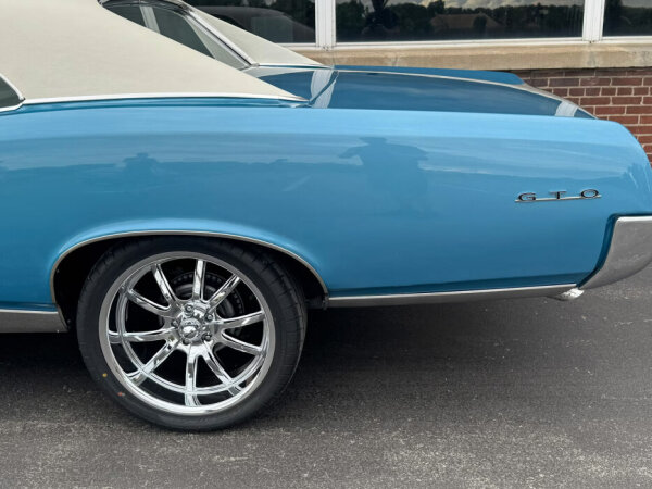 Pontiac GTO on 245/50R18 AZ850 - image 4