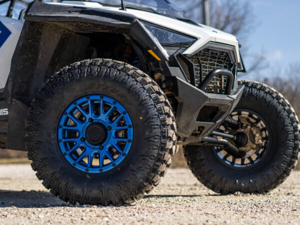 Polaris RZR XP PRO on 32x10.00R15 TRAIL BLADE BOSS SXS - image 4