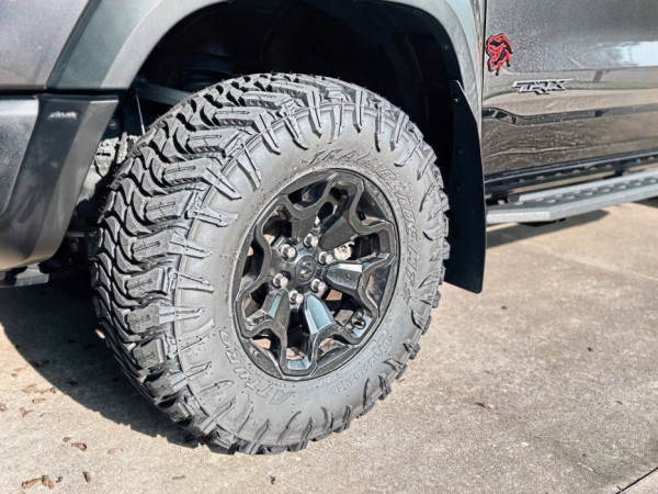 Ram TRX on LT325/65R18 TRAIL BLADE MTS - image 3