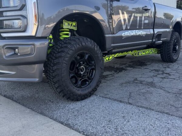 Ford F-350 on 35x12.50R18LT TRAIL BLADE MTS - image 3