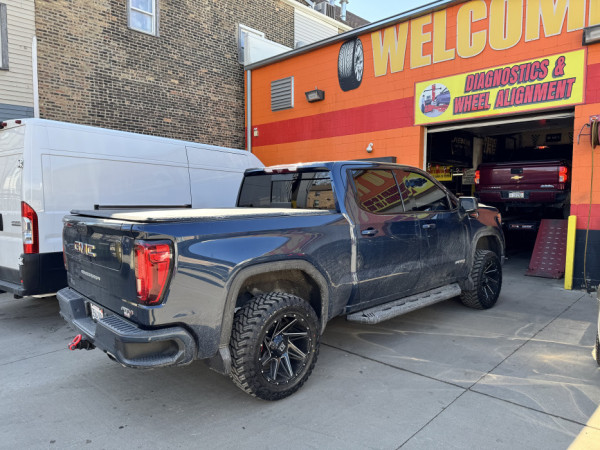 TRAIL BLADE M/T
