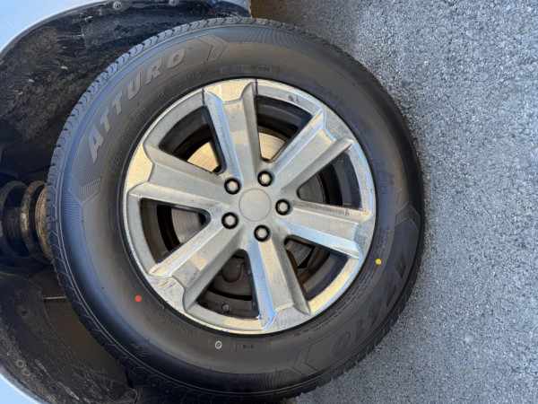 Toyota Highlander on 245/65R17 AZ610 - image 2
